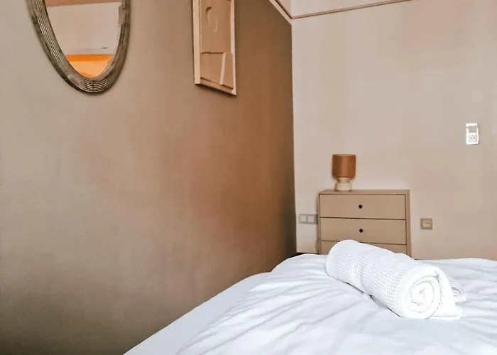 Dorey P8 - Cozy Am Fluss *